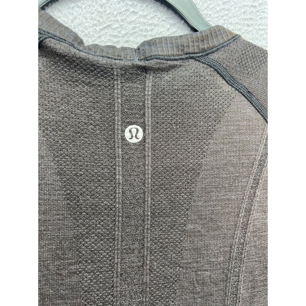Lululemon Swiftly Tech Short Sleeve Crew Athletic Shirt Black Gray Women Size 4 - Picture 6 of 8